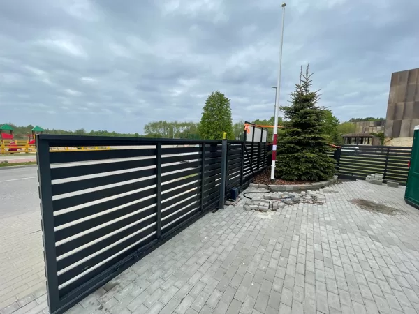 NO IDEJAS IZSTRĀDES LĪDZ GATAVAM ŽOGAM 